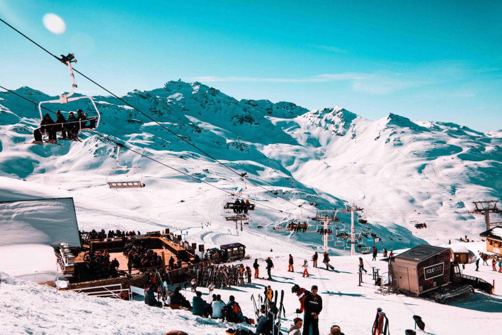 When Do Ski Resorts Open in Colorado? The Family Vacation Guide