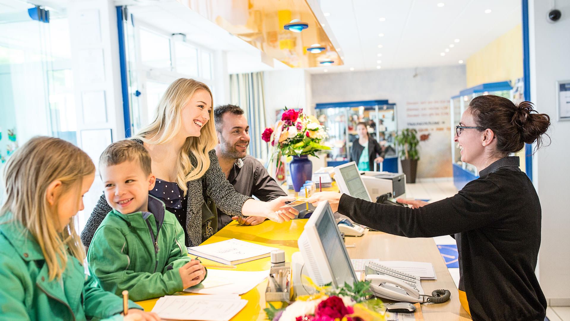 Do You Have To Check Out of a Hotel? - The Family Vacation Guide