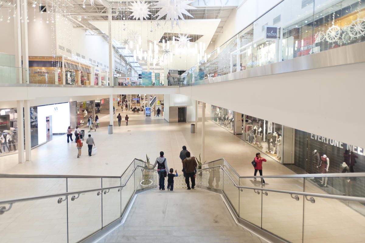 6 of Best Malls in New Jersey - The Family Vacation Guide