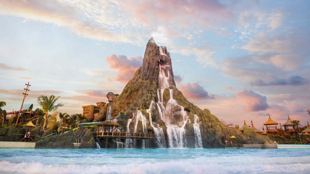 Does Volcano Bay Provide Towels? The Family Vacation Guide