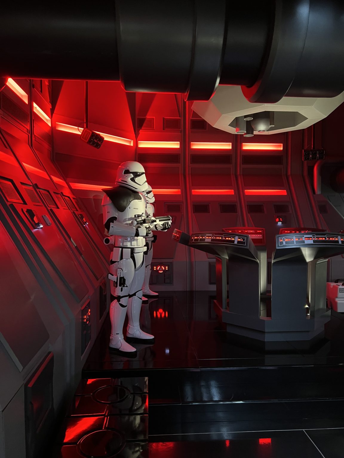 Star Wars: Rise of the Resistance Ride: Everything You Need to Know ...