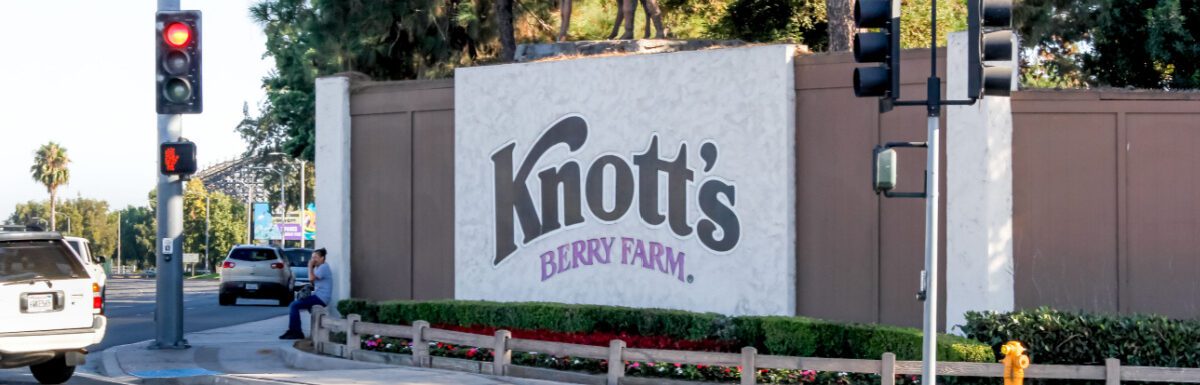 Street side sign of Knott's Berry Farm Buena Park, California, USA.