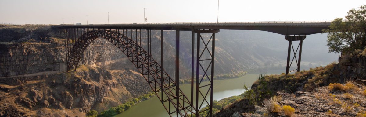 Perrine memorial bridge and Scenic view of Snake river canyon in the morning at Twin Falls Idaho.