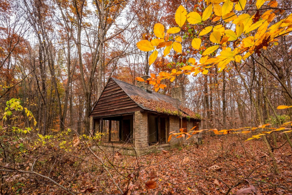 4 Best Ohio State Parks With Cabins That Are Perfect for Families The