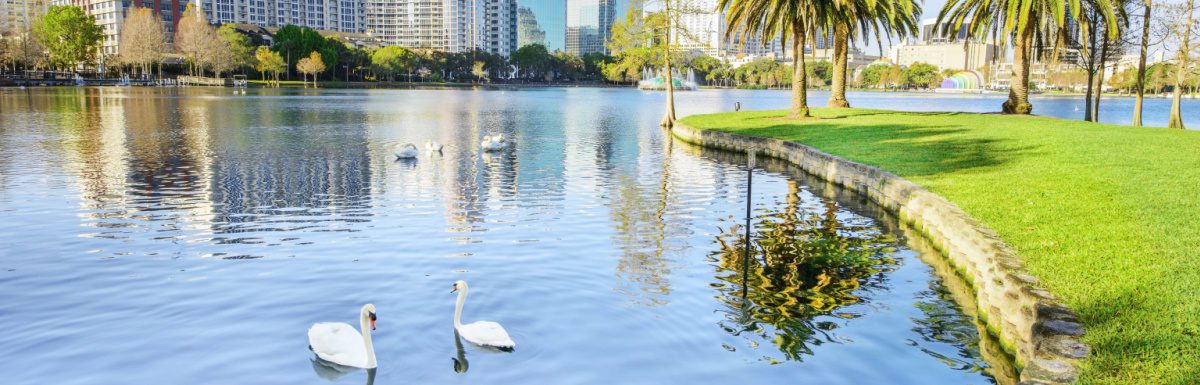 Lake Eola Park, Orlando, Florida, USA.