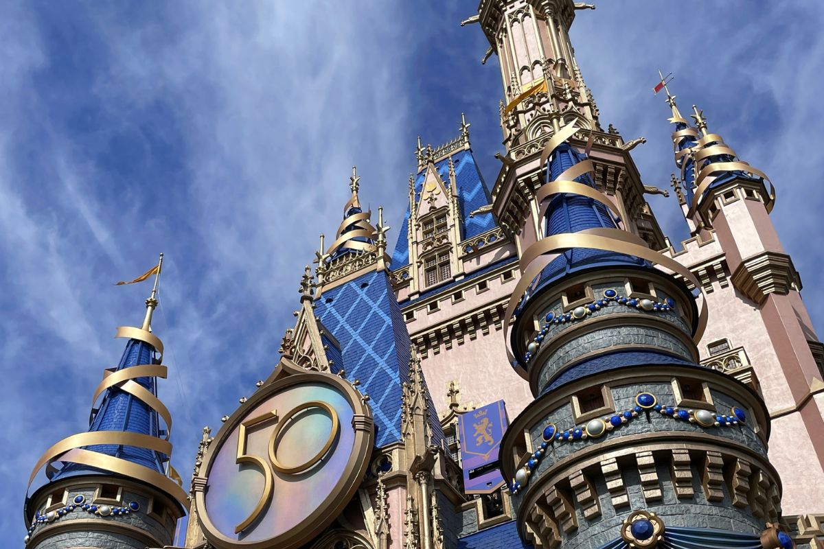 Image showcasing 19 of the Best Condos Near Disney World with a Free Shuttle - The ...