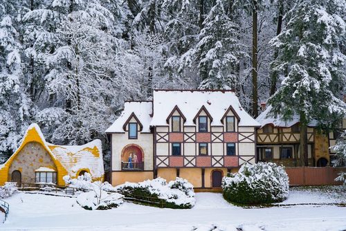 The Enchanted Forrest in Oregon during winter.