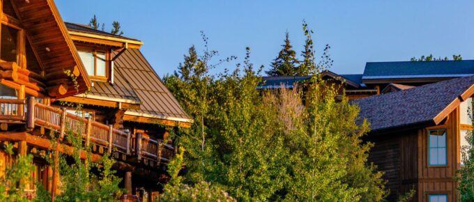 Cabins in a luxury neighbourhood at sunset.
